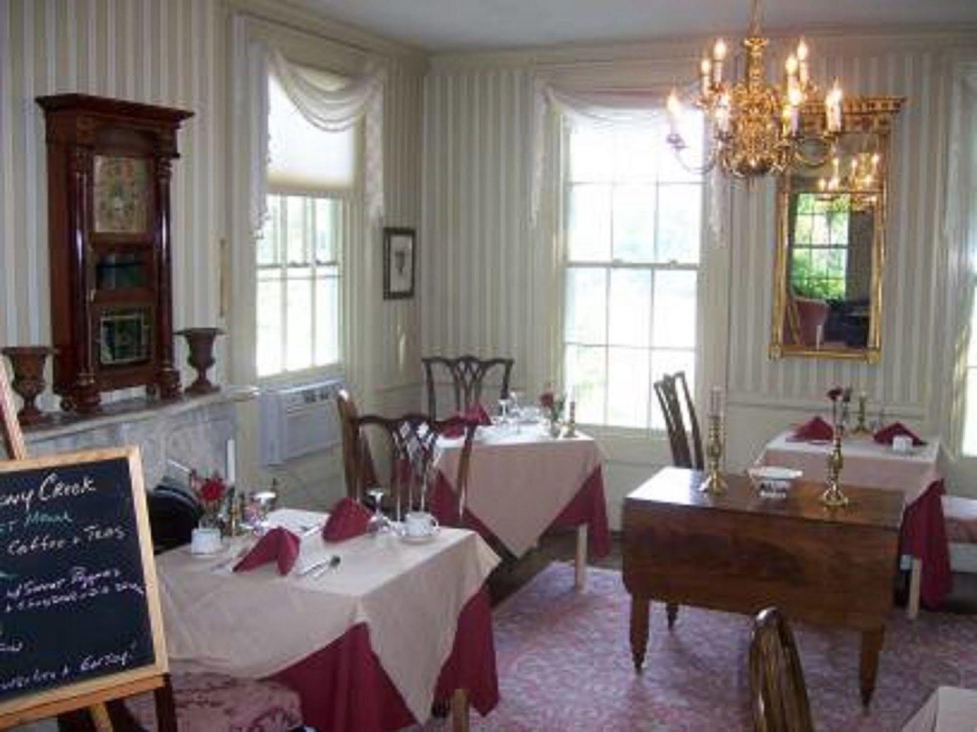 The Inn At Stony Creek Warwick Restaurant foto